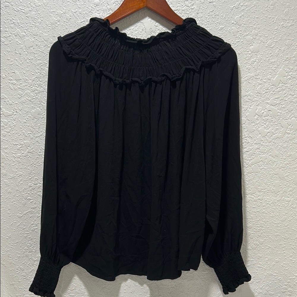 CALLIGRAPHIE Black Long Sleeve Blouse with Ruffled Collar and Bib Collar S-XL - Picture 7 of 11